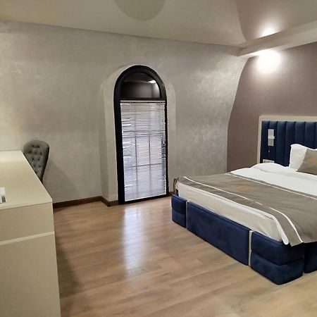 Dadiani Inn Zugdidi Buitenkant foto